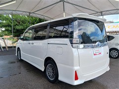 ヴォクシーHEV ZS キラメキ2