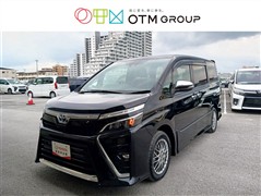 トヨタ ヴォクシーHEV ZS キラメキ3