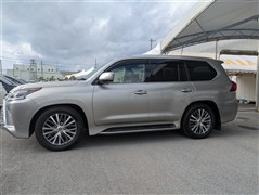 LX570ブラック シークエンス