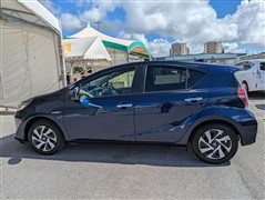 アクア S スタイルブラック