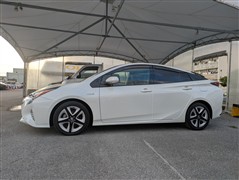 プリウス S ツーリングセレクション