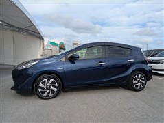 アクア S スタイルブラック