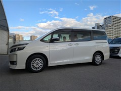 ヴォクシー HEV V