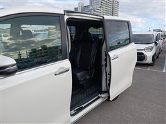 エスクァイア HEV GI