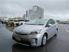プリウスPHV S