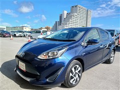 アクア S スタイルブラック