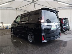 ヴォクシー HEV ZS キラメキ3