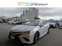 トヨタ カムリ WS レザーパッケージ