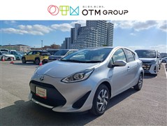 トヨタ アクア S スタイルブラック