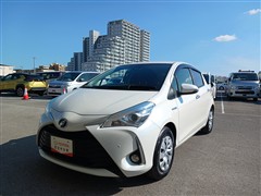 ヴィッツ HEV FセーフティーED3