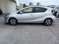 アクア S スタイルブラック