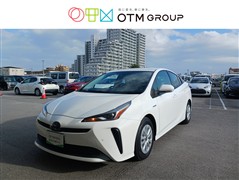 トヨタ プリウス S