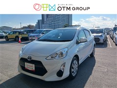 トヨタ アクア G