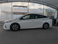 プリウスPHV S ナビパッケーシ