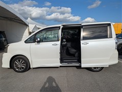 ヴォクシー ZS キラメキZ