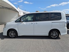 ヴォクシー ZS キラメキZ