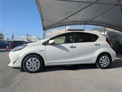 アクア S スタイルブラック