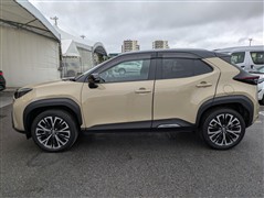 ヤリスクロス Z アドベンチャー