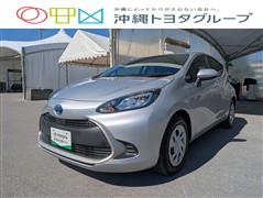 トヨタ　アクア G