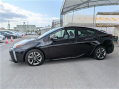 プリウス A ツーリングセレクション