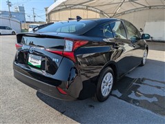 プリウス S セーフティプラス2