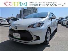 トヨタ　アクア G
