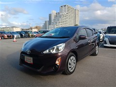 アクア S スタイルブラック