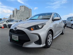 ヤリス X