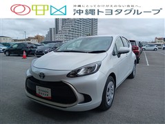 トヨタ アクア G