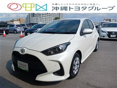 トヨタ　ヤリス X