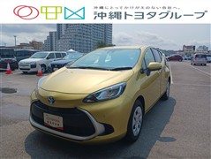 トヨタ　アクア G