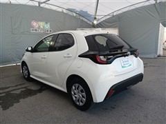 ヤリス X
