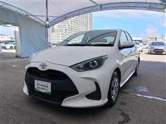 ヤリス X