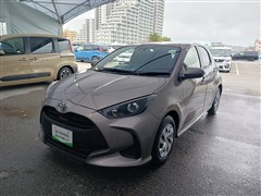 ヤリス X
