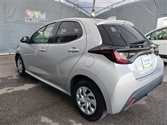 ヤリス X