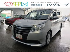 トヨタ ノア HEV X