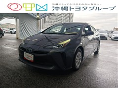 プリウス S