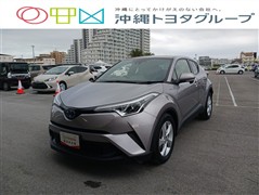 トヨタ　C-HR S