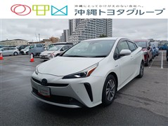 トヨタ プリウス S
