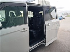 ノア HEV S-Z