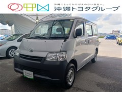 トヨタ　タウンエースバン DX