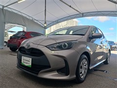 ヤリス X