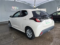 ヤリス X