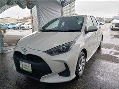 ヤリス X