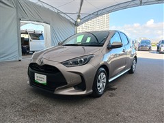 ヤリス X