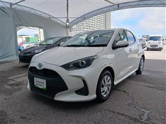 ヤリス X