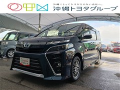 トヨタ ヴォクシーHEV ZS キラメキ3