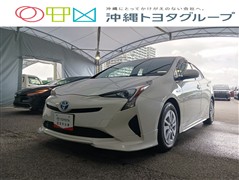 プリウス S