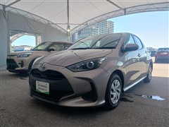 ヤリス X