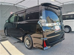 ヴォクシー  HEV ZS